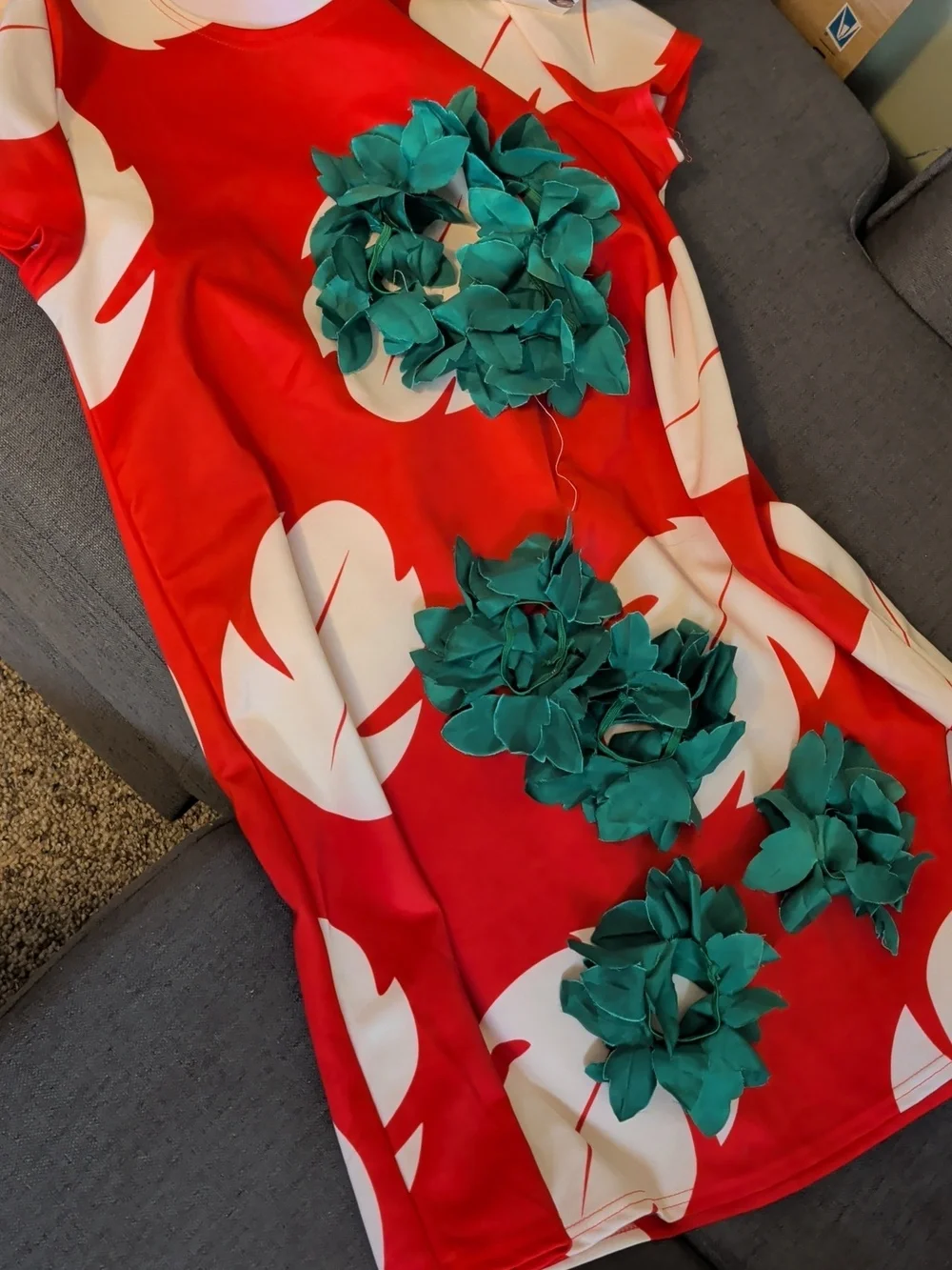 Lilo Women's Costume Size Large. - Picture 2 of 2